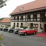 ホテル Romantik Zum Lindengarten 3*