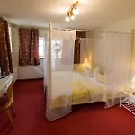 Romantik Zum Lindengarten ヨンスドルフ