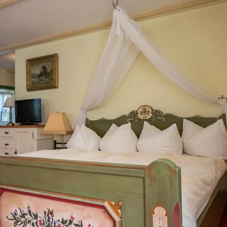 Romantik Zum Lindengarten 3*