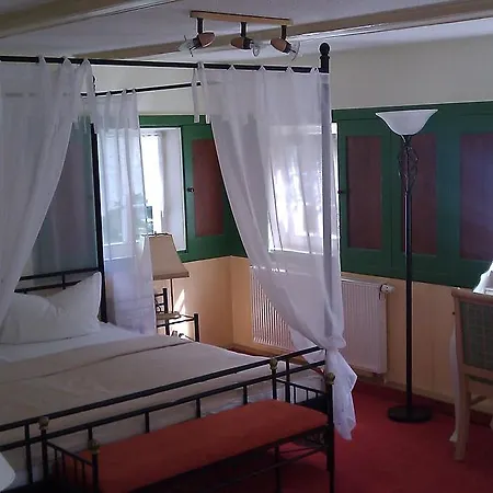 Romantik Zum Lindengarten