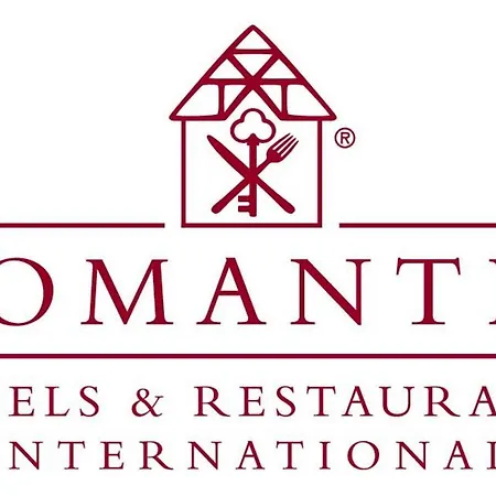 فندق Romantik Zum Lindengarten 3*