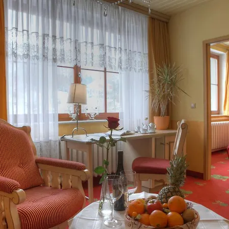 Romantik Zum Lindengarten Otel Kurort Jonsdorf