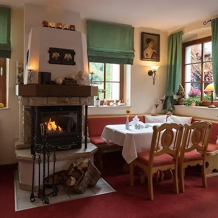 Romantik Zum Lindengarten